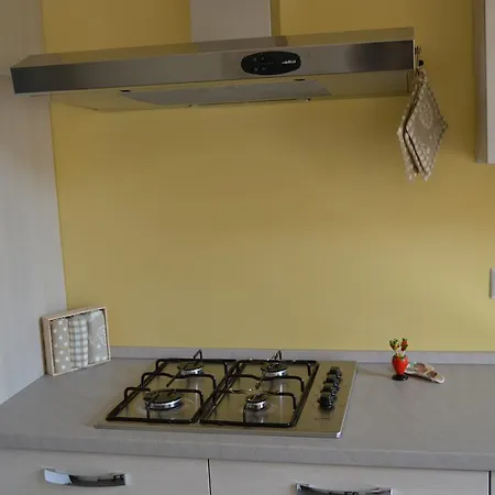 Apartament Affittacamere Redi *